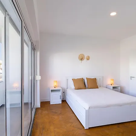 Lazy Point Caparica Villa Costa de Caparica