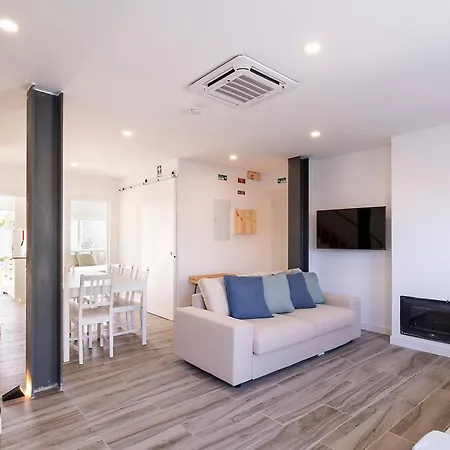 Lazy Point Caparica *