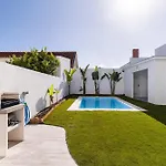Lazy Point Caparica *
