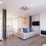 Lazy Point Caparica *