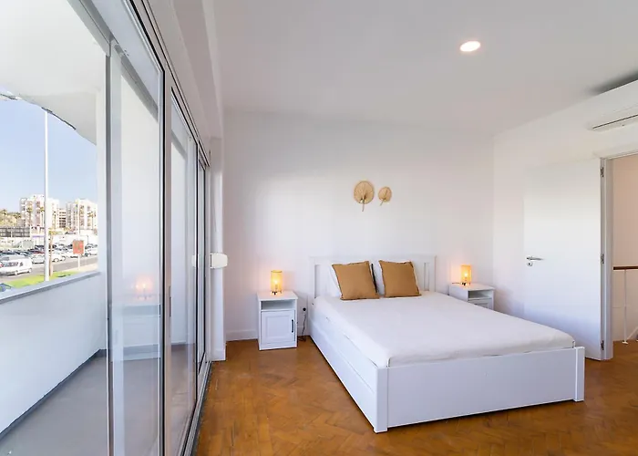 Lazy Point Caparica Villa Costa de Caparica