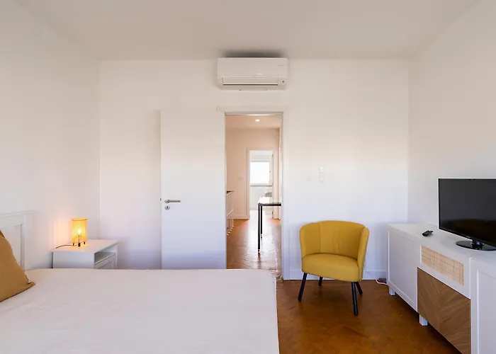 Lazy Point Caparica * Costa de Caparica