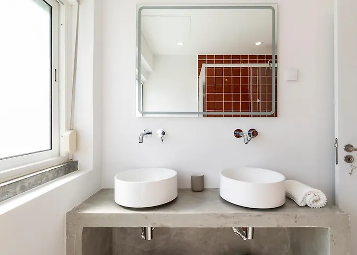 Lazy Point Caparica Villa *