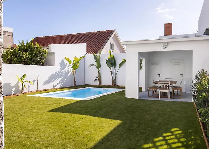 Lazy Point Caparica Villa *