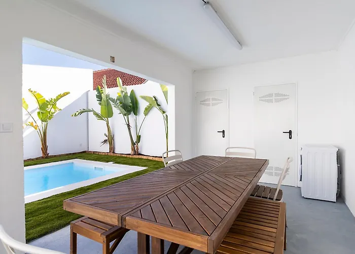 Lazy Point Caparica *